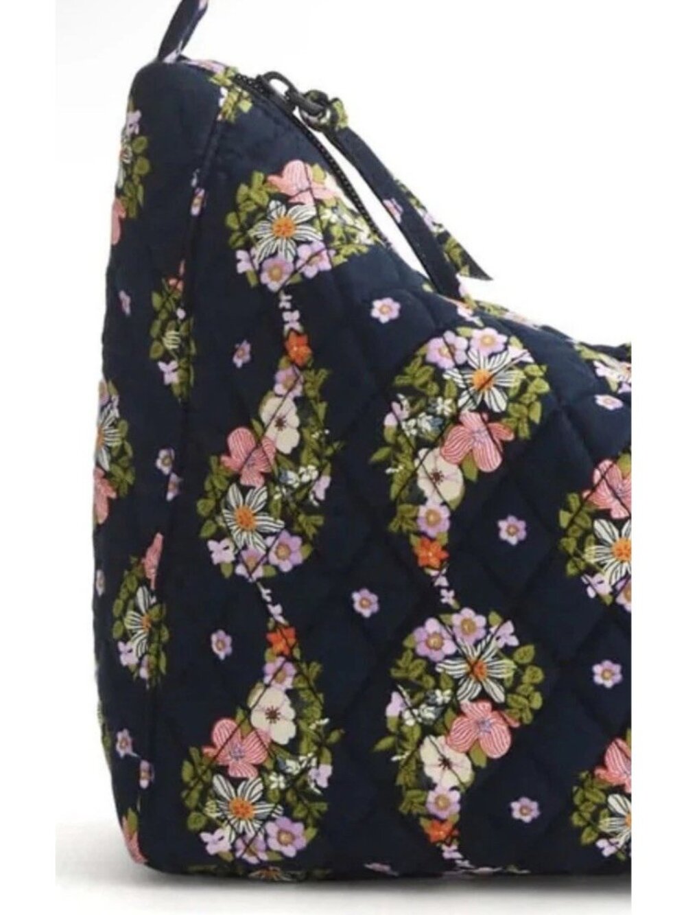 Vera Bradley Slouchy Shoulder Bag Paisley Rain Floral Navy Quilted Purse NWT - Picture 5 of 7